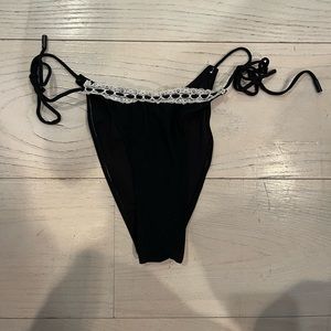 WITH JEAN Betsy Bikini Bottom | Black / White